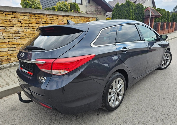 Hyundai i40 cena 40400 przebieg: 188000, rok produkcji 2015 z Ciechanowiec małe 781